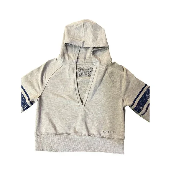 No Boundaries Cropped Sweatshirt Juniors S (3) Used Gray Blue Y2K - Picture 4 of 15